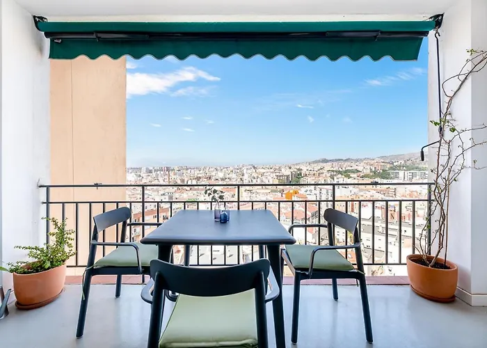 El Balcon De Los Pintores